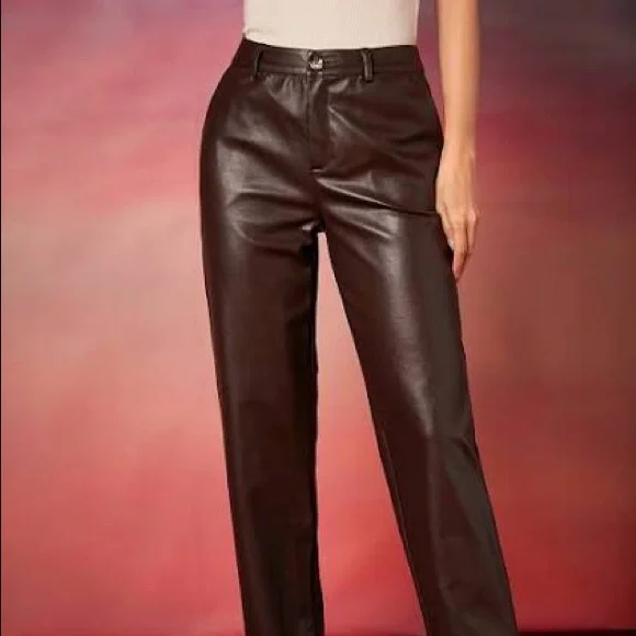 Glamorous - Picture 2 of 5